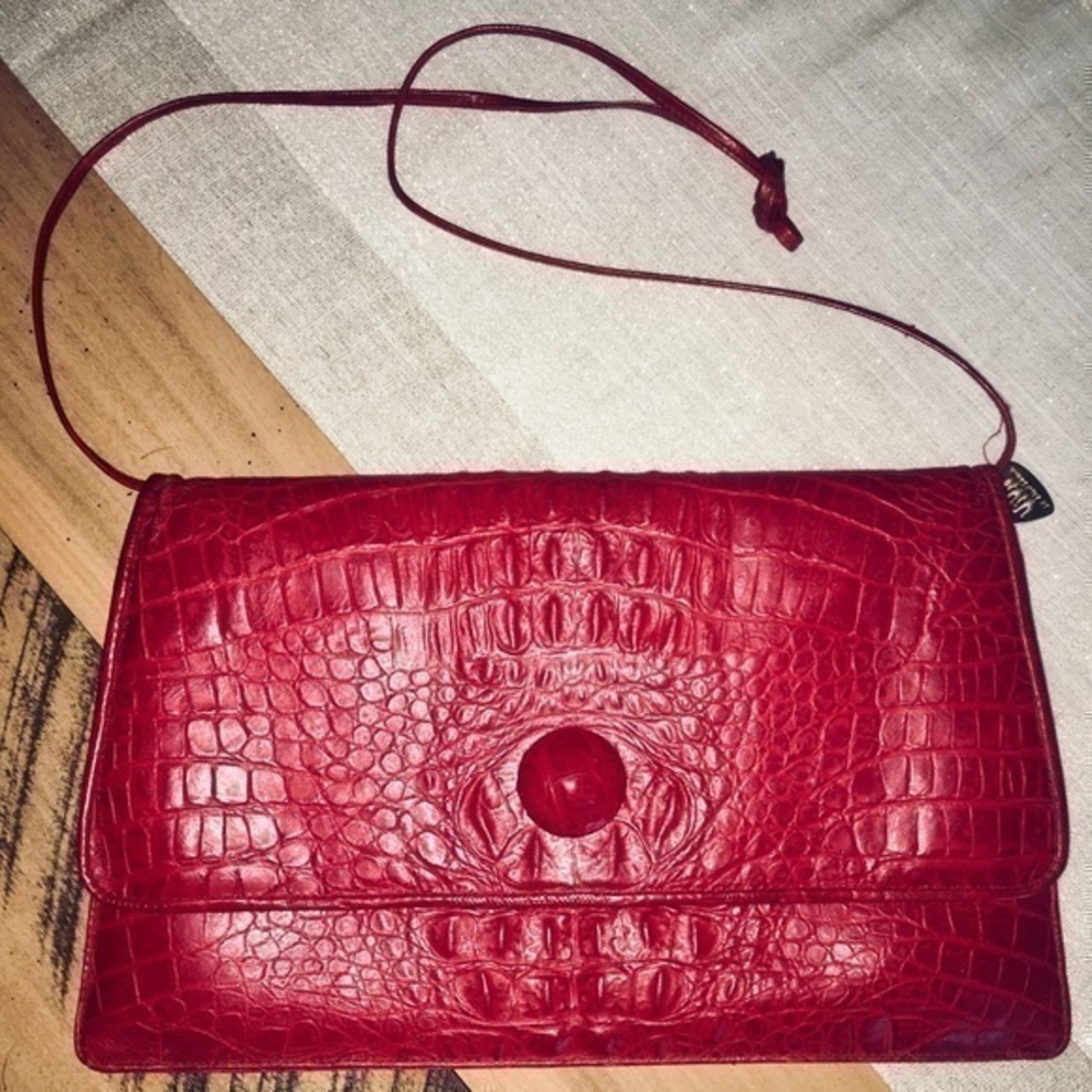 Vintage Viva of California red leather purse